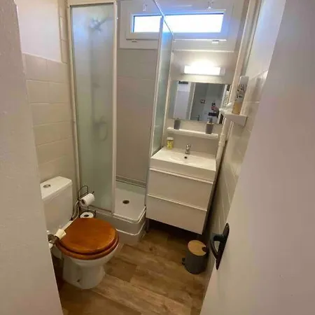 Studio Au Pied Des Pistes Apartamento Chamrousse